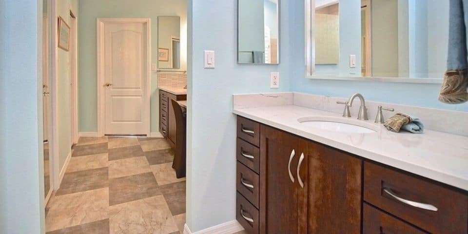Comparing Bathroom Tile Types for Your Florida Remodel