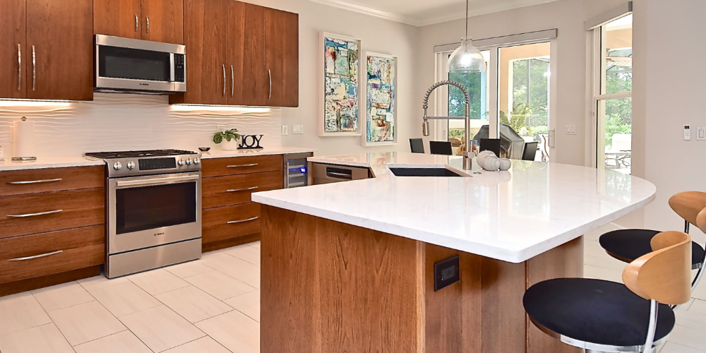 Why Mid-Century Modern Kitchens Are So Popular in Sarasota